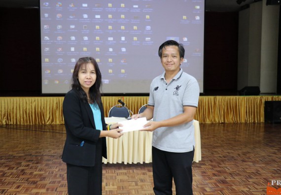 ภาพกิจกรรม คณะวิทยาศาสตร์และเทคโนโลยี เข้าร่วมโครงการนำเสนอแนวปฏิบัติที่ดีของหลักสูตร หน่วยงานสายสนับสนุน ด้านการบริการวิชาการ ด้านศิลปวัฒนธรรม ด้านการวิจัย และด้านการบูรณาการพันธกิจ ประจำปีการศึกษา 2560