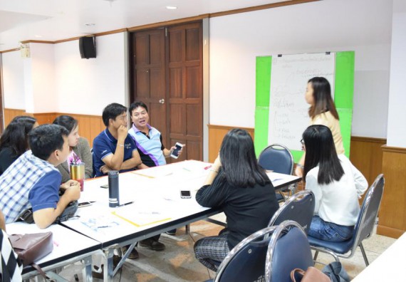 ภาพกิจกรรม คณะวิทยาศาสตร์และเทคโนโลยี เข้าร่วมอบรมการพัฒนาชุดโครงการวิจัยร่วมกับพี่เลี้ยงนักวิจัย