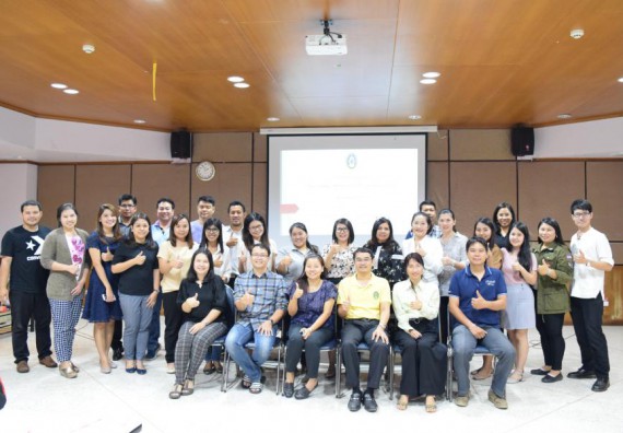 ภาพกิจกรรม คณะวิทยาศาสตร์และเทคโนโลยี เข้าร่วมอบรมการพัฒนาชุดโครงการวิจัยร่วมกับพี่เลี้ยงนักวิจัย