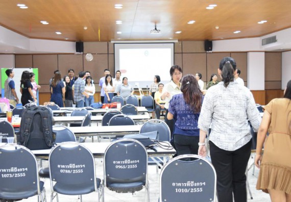 ภาพกิจกรรม คณะวิทยาศาสตร์และเทคโนโลยี เข้าร่วมอบรมการพัฒนาชุดโครงการวิจัยร่วมกับพี่เลี้ยงนักวิจัย