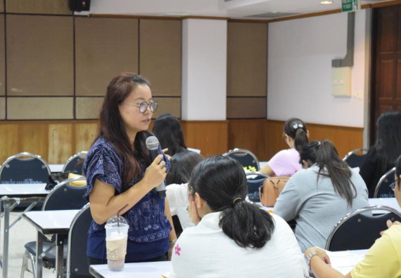 ภาพกิจกรรม คณะวิทยาศาสตร์และเทคโนโลยี เข้าร่วมอบรมการพัฒนาชุดโครงการวิจัยร่วมกับพี่เลี้ยงนักวิจัย