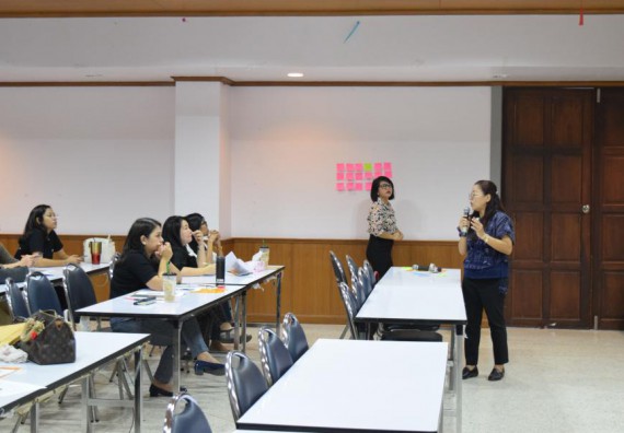 ภาพกิจกรรม คณะวิทยาศาสตร์และเทคโนโลยี เข้าร่วมอบรมการพัฒนาชุดโครงการวิจัยร่วมกับพี่เลี้ยงนักวิจัย