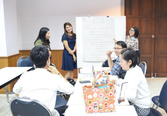 ภาพกิจกรรม คณะวิทยาศาสตร์และเทคโนโลยี เข้าร่วมอบรมการพัฒนาชุดโครงการวิจัยร่วมกับพี่เลี้ยงนักวิจัย