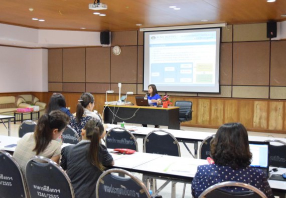 ภาพกิจกรรม คณะวิทยาศาสตร์และเทคโนโลยี เข้าร่วมนำเสนอผลการจัดการความรู้ ประจำปีการศึกษา 2560