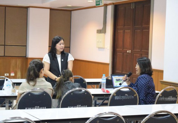 ภาพกิจกรรม คณะวิทยาศาสตร์และเทคโนโลยี เข้าร่วมนำเสนอผลการจัดการความรู้ ประจำปีการศึกษา 2560