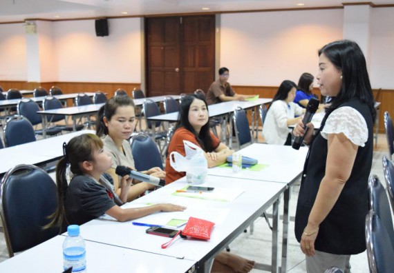 ภาพกิจกรรม คณะวิทยาศาสตร์และเทคโนโลยี เข้าร่วมนำเสนอผลการจัดการความรู้ ประจำปีการศึกษา 2560