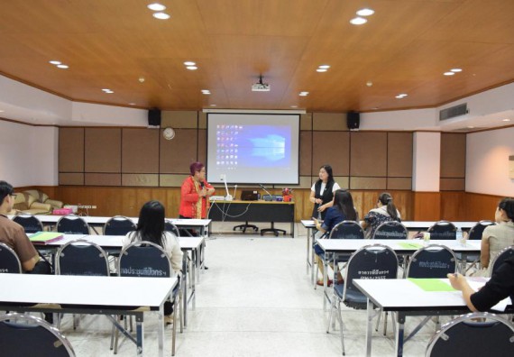 ภาพกิจกรรม คณะวิทยาศาสตร์และเทคโนโลยี เข้าร่วมนำเสนอผลการจัดการความรู้ ประจำปีการศึกษา 2560