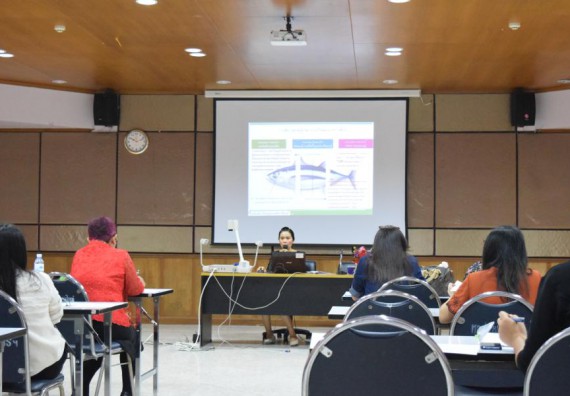 ภาพกิจกรรม คณะวิทยาศาสตร์และเทคโนโลยี เข้าร่วมนำเสนอผลการจัดการความรู้ ประจำปีการศึกษา 2560