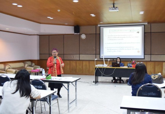 ภาพกิจกรรม คณะวิทยาศาสตร์และเทคโนโลยี เข้าร่วมนำเสนอผลการจัดการความรู้ ประจำปีการศึกษา 2560