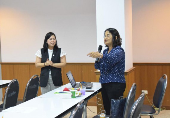 ภาพกิจกรรม คณะวิทยาศาสตร์และเทคโนโลยี เข้าร่วมนำเสนอผลการจัดการความรู้ ประจำปีการศึกษา 2560