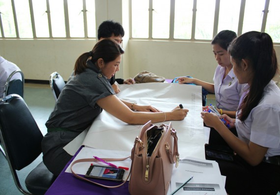ภาพกิจกรรม โปรแกรมวิชาคณิตศาสตร์ จัดการอบรมเชิงปฏิบัติการ เรื่อง การจัดทำโครงงานและการใช้โปรแกรมสำเร็จรูปทางคณิตศาสตร์