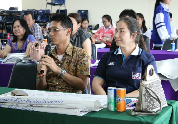 ภาพกิจกรรม โปรแกรมวิชาคณิตศาสตร์ จัดการอบรมเชิงปฏิบัติการ เรื่อง การจัดทำโครงงานและการใช้โปรแกรมสำเร็จรูปทางคณิตศาสตร์