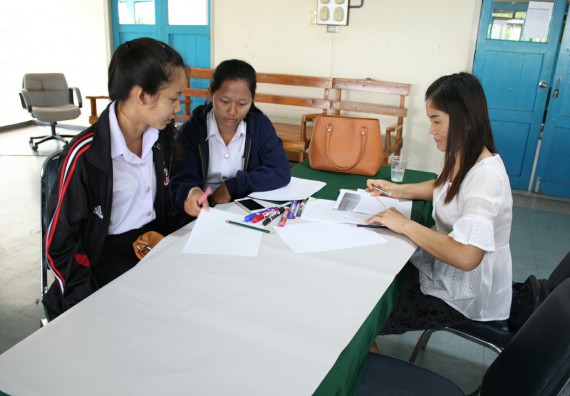 ภาพกิจกรรม โปรแกรมวิชาคณิตศาสตร์ จัดการอบรมเชิงปฏิบัติการ เรื่อง การจัดทำโครงงานและการใช้โปรแกรมสำเร็จรูปทางคณิตศาสตร์