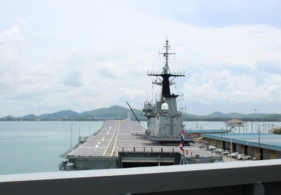 ภาพกิจกรรม โปรแกรมวิชาคณิตศาสตร์ จัดการอบรมเชิงปฏิบัติการด้านการบูรณาการคณิตศาสตร์