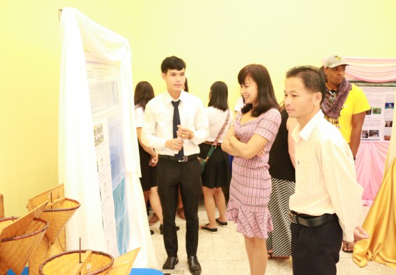 ภาพกิจกรรม คณะวิทยาศาสตร์และเทคโนโลยี จัดงานสัมมนาด้านวิทยาศาสตร์ 2561 ในหัวข้อ “วิทยาศาสตร์และนวัตกรรมในยุคไทยแลนด์ 4.0” (Science and Innovation in Thailand 4.0)