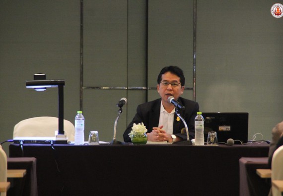 ภาพกิจกรรม คณะวิทยาศาสตร์และเทคโนโลยี เข้าร่วมการทบทวนกลยุทธ์และแผนปฏิบัติราชการ ประจำปี 2561 เพื่อยกร่างแผนปฏิบัติราชการ ประจำปี 2562 (กิจกรรมที่ 2)