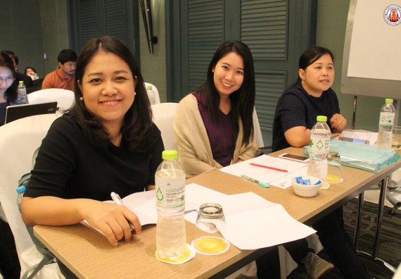 ภาพกิจกรรม คณะวิทยาศาสตร์และเทคโนโลยี เข้าร่วมการทบทวนกลยุทธ์และแผนปฏิบัติราชการ ประจำปี 2561 เพื่อยกร่างแผนปฏิบัติราชการ ประจำปี 2562 (กิจกรรมที่ 2)