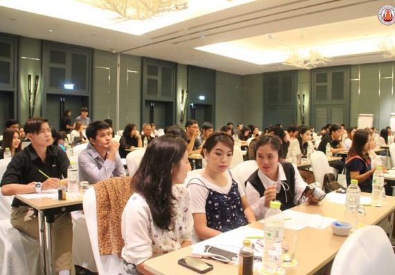 ภาพกิจกรรม คณะวิทยาศาสตร์และเทคโนโลยี เข้าร่วมการทบทวนกลยุทธ์และแผนปฏิบัติราชการ ประจำปี 2561 เพื่อยกร่างแผนปฏิบัติราชการ ประจำปี 2562 (กิจกรรมที่ 2)