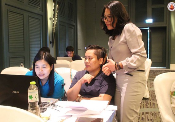 ภาพกิจกรรม คณะวิทยาศาสตร์และเทคโนโลยี เข้าร่วมการทบทวนกลยุทธ์และแผนปฏิบัติราชการ ประจำปี 2561 เพื่อยกร่างแผนปฏิบัติราชการ ประจำปี 2562 (กิจกรรมที่ 2)