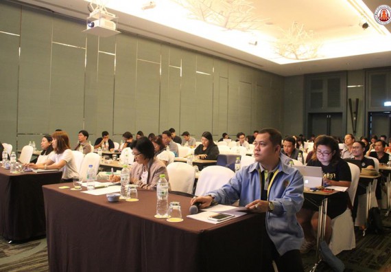 ภาพกิจกรรม คณะวิทยาศาสตร์และเทคโนโลยี เข้าร่วมการทบทวนกลยุทธ์และแผนปฏิบัติราชการ ประจำปี 2561 เพื่อยกร่างแผนปฏิบัติราชการ ประจำปี 2562 (กิจกรรมที่ 2)