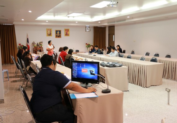 ภาพกิจกรรม คณะวิทยาศาสตร์และเทคโนโลยี จัดการอบรมเชิงปฏิบัติการ เรื่อง การเขียนรายงานการประกันคุณภาพการศึกษาภายใน ระดับคณะ ประจำปีการศึกษา 2560