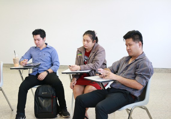 ภาพกิจกรรม คณะวิทยาศาสตร์และเทคโนโลยี จัดการประชุม เรื่อง การจัดอบรมโครงงานวิทยาศาสตร์และการใช้ทรัพยากรท้องถิ่น