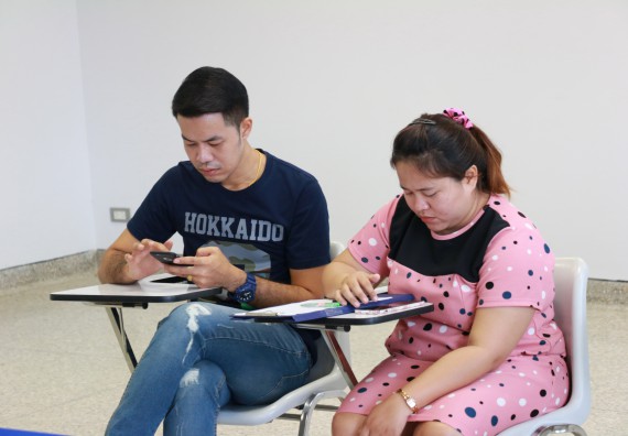 ภาพกิจกรรม คณะวิทยาศาสตร์และเทคโนโลยี จัดการประชุม เรื่อง การจัดอบรมโครงงานวิทยาศาสตร์และการใช้ทรัพยากรท้องถิ่น