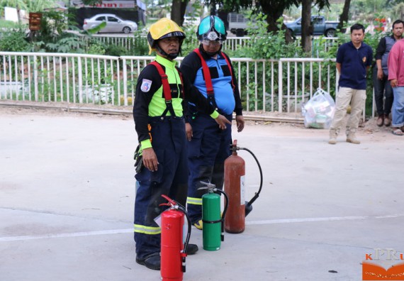 ภาพกิจกรรม คณะวิทยาศาสตร์และเทคโนโลยี เข้าร่วมโครงการป้องกันอัคคีภัยและบรรเทาสาธารณภัย