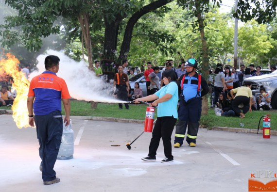 ภาพกิจกรรม คณะวิทยาศาสตร์และเทคโนโลยี เข้าร่วมโครงการป้องกันอัคคีภัยและบรรเทาสาธารณภัย