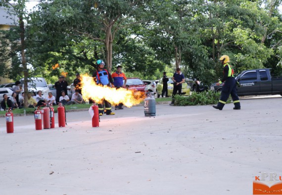 ภาพกิจกรรม คณะวิทยาศาสตร์และเทคโนโลยี เข้าร่วมโครงการป้องกันอัคคีภัยและบรรเทาสาธารณภัย
