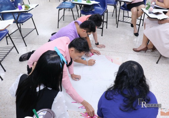 ภาพกิจกรรม คณะวิทยาศาสตร์และเทคโนโลยี เข้าร่วมโครงการ KPRU ร่วมใจ ลดใช้พลังงาน จัดการมลพิษเป็นมิตรกับสิ่งแวดล้อม เนื่องในวันสิ่งแวดล้อมโลก ประจำปี 2561 สำนักงานสีเขียว (Green Office)