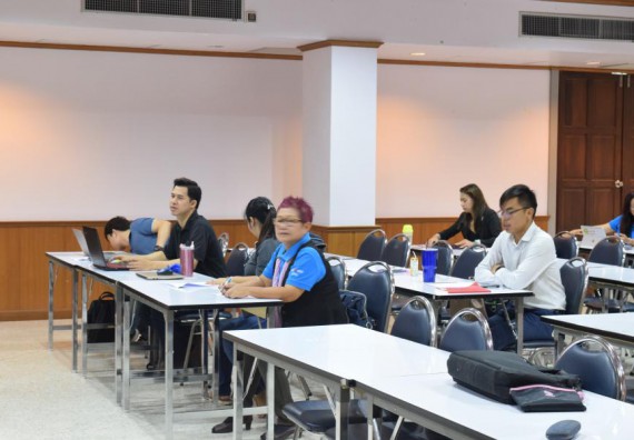 ภาพกิจกรรม คณะวิทยาศาสตร์และเทคโนโลยี เข้าร่วมอบรม เรื่อง การเขียนโครงร่างการวิจัยเพื่อขอรับทุน