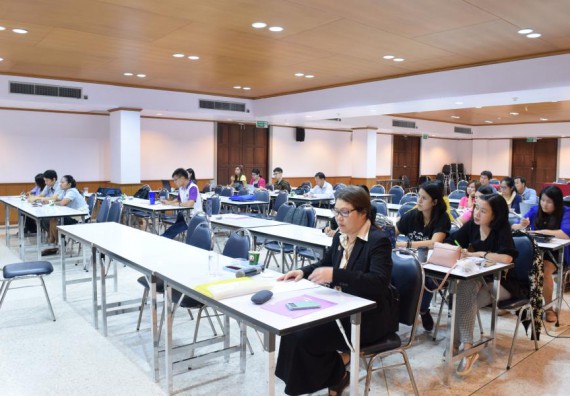 ภาพกิจกรรม คณะวิทยาศาสตร์และเทคโนโลยี เข้าร่วมอบรม เรื่อง การเขียนโครงร่างการวิจัยเพื่อขอรับทุน