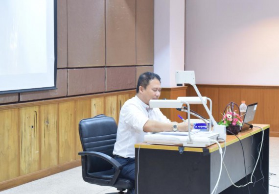 ภาพกิจกรรม คณะวิทยาศาสตร์และเทคโนโลยี เข้าร่วมอบรม เรื่อง การเขียนโครงร่างการวิจัยเพื่อขอรับทุน