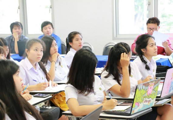 ภาพกิจกรรม โปรแกรมวิชาเคมี จัดกิจกรรมการอบรมเตรีบมพร้อมการทำวิจัยทางเคมี