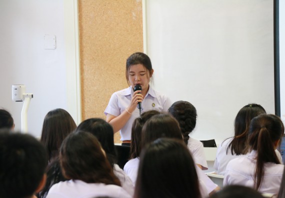 ภาพกิจกรรม โปรแกรมวิชาเคมี จัดกิจกรรมการอบรมเตรีบมพร้อมการทำวิจัยทางเคมี