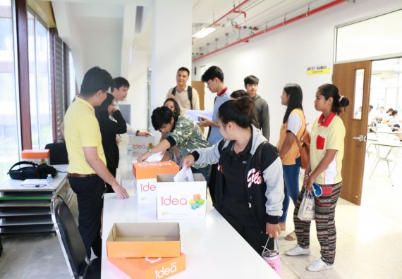 ภาพกิจกรรม  คณะวิทยาศาสตร์และเทคโนโลยี จัดโครงการพัฒนาทักษะภาษาอังกฤษสำหรับนักศึกษาคณะวิทยาศาสตร์และเทคโนโลยี