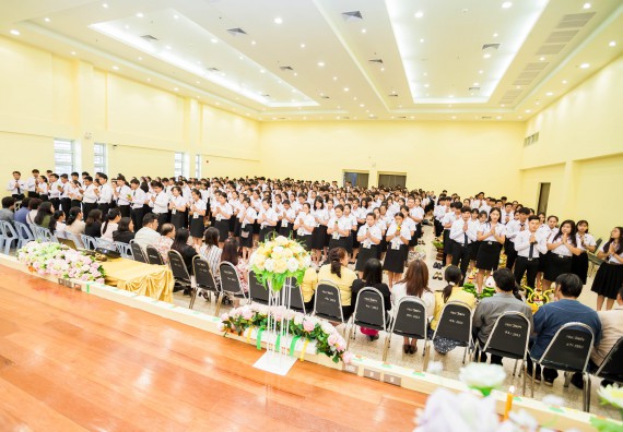 ภาพกิจกรรม สโมสรนักศึกษาคณะวิทยาศาสตร์และเทคโนโลยี จัดกิจกรรมไหว้ครู คณะวิทยาศาสตร์และเทคโนโลยี ประจำปี 2561