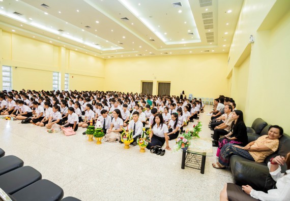 ภาพกิจกรรม สโมสรนักศึกษาคณะวิทยาศาสตร์และเทคโนโลยี จัดกิจกรรมไหว้ครู คณะวิทยาศาสตร์และเทคโนโลยี ประจำปี 2561