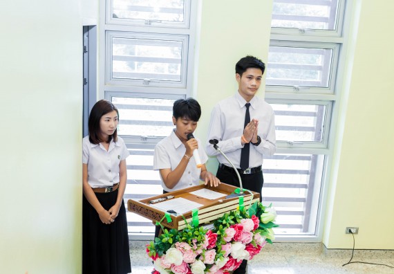 ภาพกิจกรรม สโมสรนักศึกษาคณะวิทยาศาสตร์และเทคโนโลยี จัดกิจกรรมไหว้ครู คณะวิทยาศาสตร์และเทคโนโลยี ประจำปี 2561