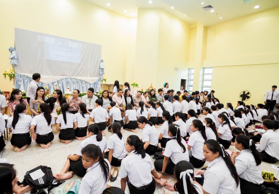 ภาพกิจกรรม สโมสรนักศึกษาคณะวิทยาศาสตร์และเทคโนโลยี จัดกิจกรรมไหว้ครู คณะวิทยาศาสตร์และเทคโนโลยี ประจำปี 2561