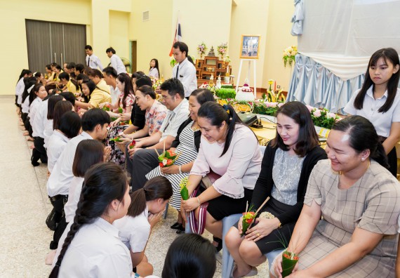 ภาพกิจกรรม สโมสรนักศึกษาคณะวิทยาศาสตร์และเทคโนโลยี จัดกิจกรรมไหว้ครู คณะวิทยาศาสตร์และเทคโนโลยี ประจำปี 2561
