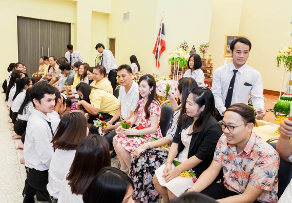 ภาพกิจกรรม สโมสรนักศึกษาคณะวิทยาศาสตร์และเทคโนโลยี จัดกิจกรรมไหว้ครู คณะวิทยาศาสตร์และเทคโนโลยี ประจำปี 2561