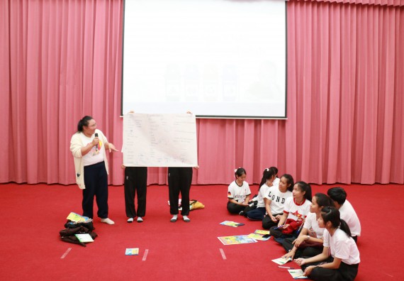 ภาพกิจกรรม สโมสรนักศึกษาคณะวิทยาศาสตร์และเทคโนโลยี จัดอบรมเชิงปฏิบัติการ เรื่อง เสริมสร้างความรู้ความเข้าใจการจัดการขยะจากต้นทาง คณะวิทยาศาสตร์และเทคโนโลยี