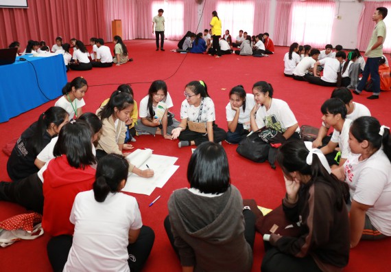 ภาพกิจกรรม สโมสรนักศึกษาคณะวิทยาศาสตร์และเทคโนโลยี จัดอบรมเชิงปฏิบัติการ เรื่อง เสริมสร้างความรู้ความเข้าใจการจัดการขยะจากต้นทาง คณะวิทยาศาสตร์และเทคโนโลยี