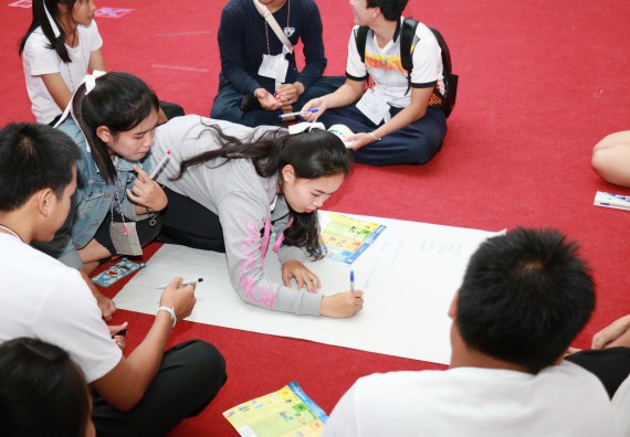 ภาพกิจกรรม สโมสรนักศึกษาคณะวิทยาศาสตร์และเทคโนโลยี จัดอบรมเชิงปฏิบัติการ เรื่อง เสริมสร้างความรู้ความเข้าใจการจัดการขยะจากต้นทาง คณะวิทยาศาสตร์และเทคโนโลยี