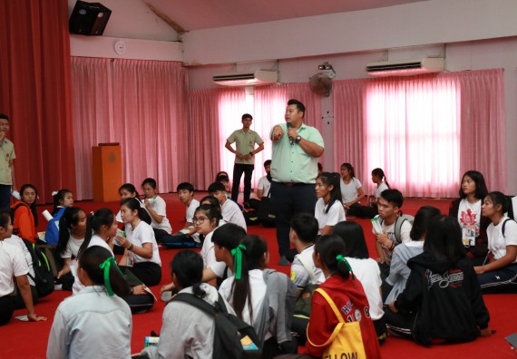 ภาพกิจกรรม สโมสรนักศึกษาคณะวิทยาศาสตร์และเทคโนโลยี จัดอบรมเชิงปฏิบัติการ เรื่อง เสริมสร้างความรู้ความเข้าใจการจัดการขยะจากต้นทาง คณะวิทยาศาสตร์และเทคโนโลยี