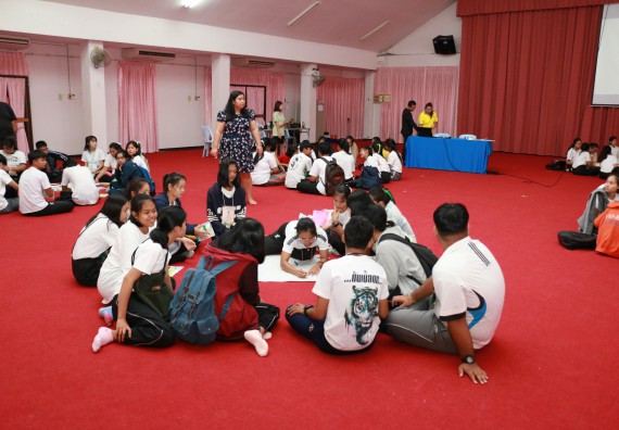 ภาพกิจกรรม สโมสรนักศึกษาคณะวิทยาศาสตร์และเทคโนโลยี จัดอบรมเชิงปฏิบัติการ เรื่อง เสริมสร้างความรู้ความเข้าใจการจัดการขยะจากต้นทาง คณะวิทยาศาสตร์และเทคโนโลยี