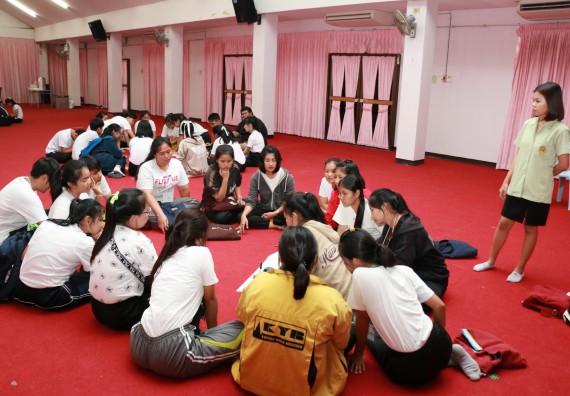 ภาพกิจกรรม สโมสรนักศึกษาคณะวิทยาศาสตร์และเทคโนโลยี จัดอบรมเชิงปฏิบัติการ เรื่อง เสริมสร้างความรู้ความเข้าใจการจัดการขยะจากต้นทาง คณะวิทยาศาสตร์และเทคโนโลยี