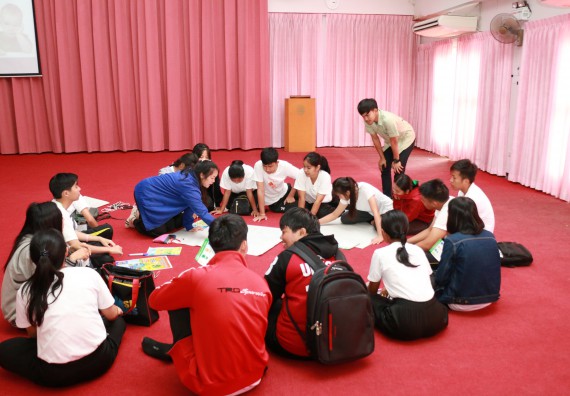 ภาพกิจกรรม สโมสรนักศึกษาคณะวิทยาศาสตร์และเทคโนโลยี จัดอบรมเชิงปฏิบัติการ เรื่อง เสริมสร้างความรู้ความเข้าใจการจัดการขยะจากต้นทาง คณะวิทยาศาสตร์และเทคโนโลยี